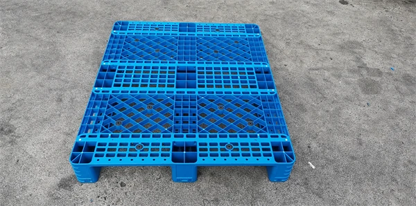 Palet pentru rafturi euro din plastic